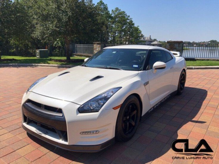 Thumbnail Photo undefined for 2014 Nissan GT-R Premium